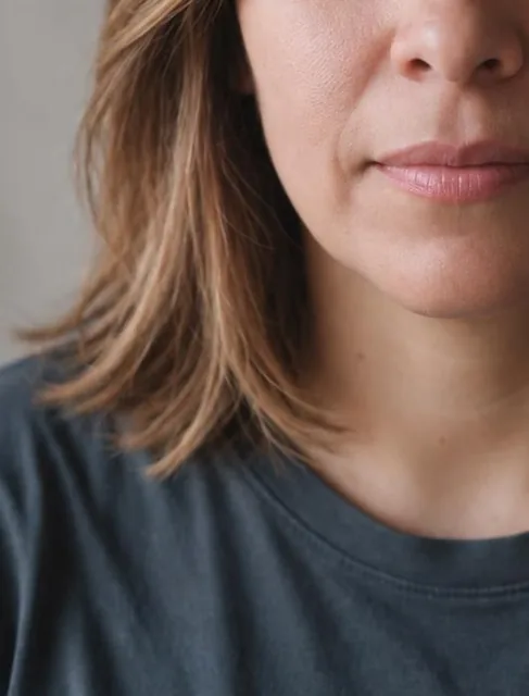 Sofia's preview, close up: warm balayage dimension